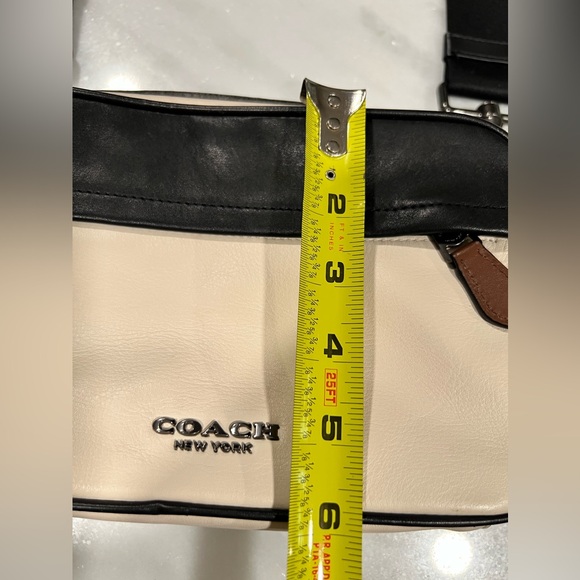COACH Graham Leather Color Block Crossbody Bag (Unisex) 🔥 - Picture 11 of 16